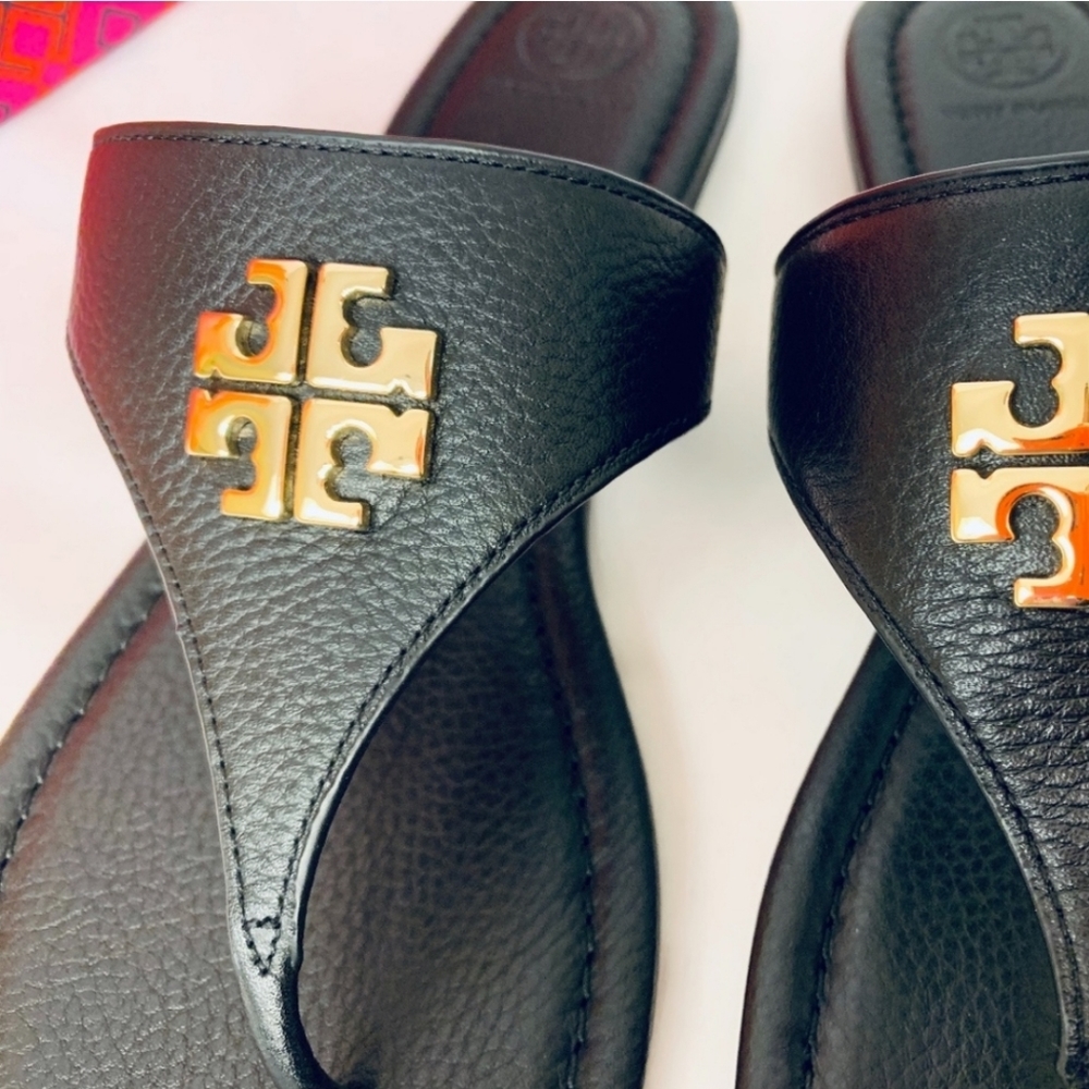 🌟LIKE NEW🌟 Tory Burch Jolie Flat Thong Sandals Leather, Black, 6.5